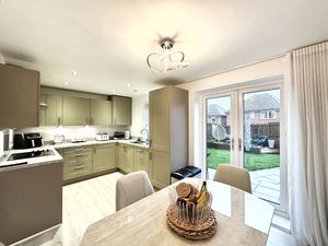 Photo 13- click for photo gallery